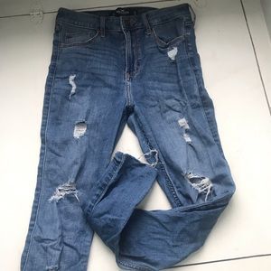 Hollister high waisted skinny jeans 🐅 size 26